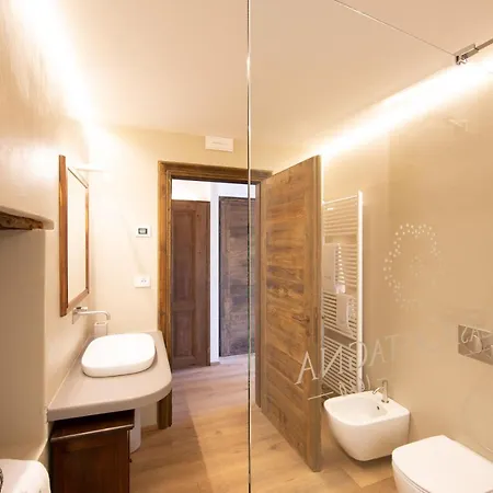 Casa Castagna 1620 Bed & Breakfast Mergozzo Exterior photo
